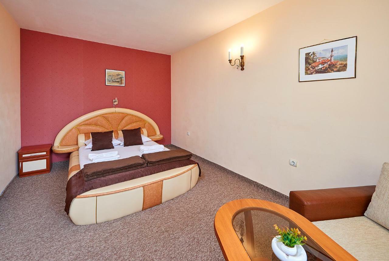 Peneka Hotel Πομόριε Εξωτερικό φωτογραφία
